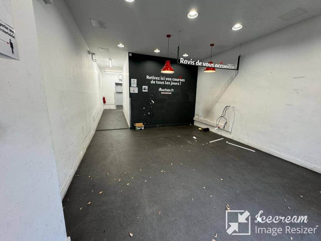 Local commercial · 97 m² · Cession de bail — photo 1