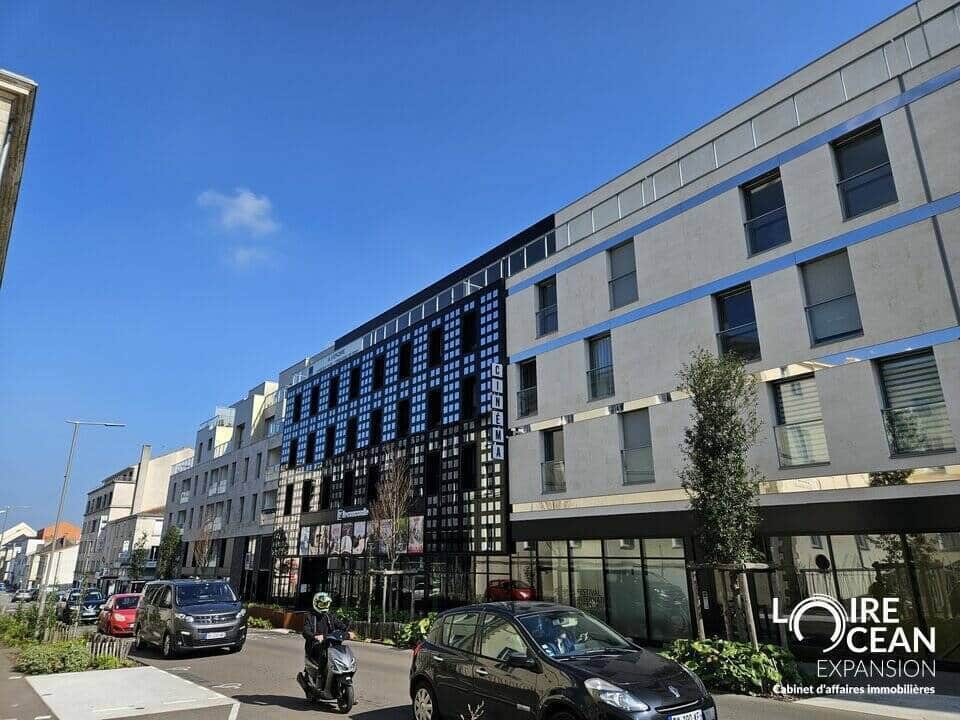 Libre programme neuf · 512 m² · Achat des murs — photo 1