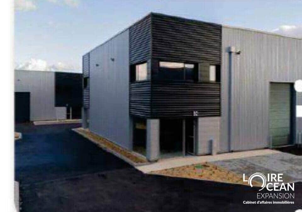 Local commercial · 177 m² · Achat des murs — photo 1