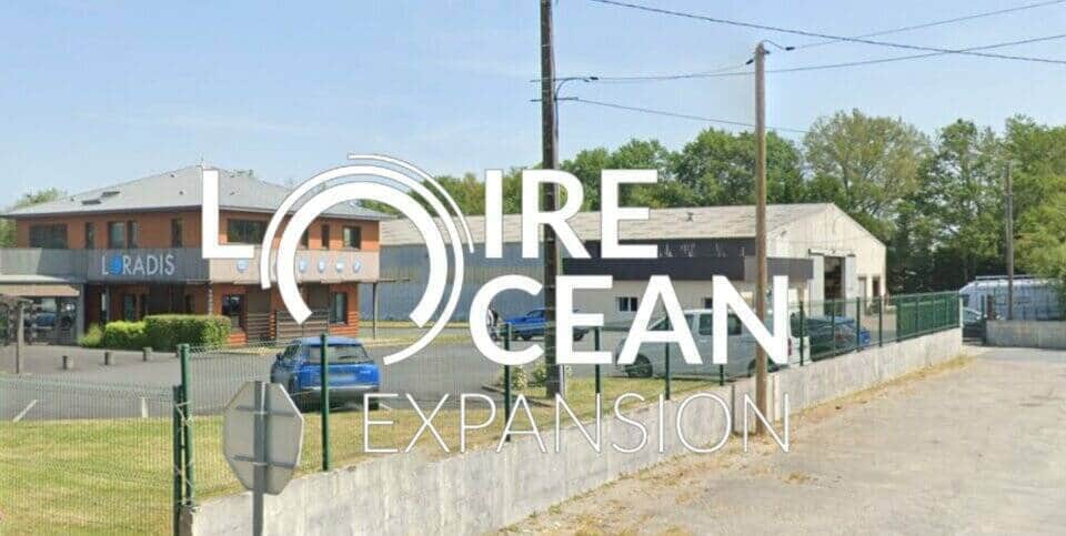 Local commercial · 2150 m² · Achat des murs — photo 1