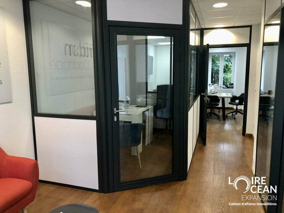 Local commercial · 64 m² · Achat des murs — photo 1