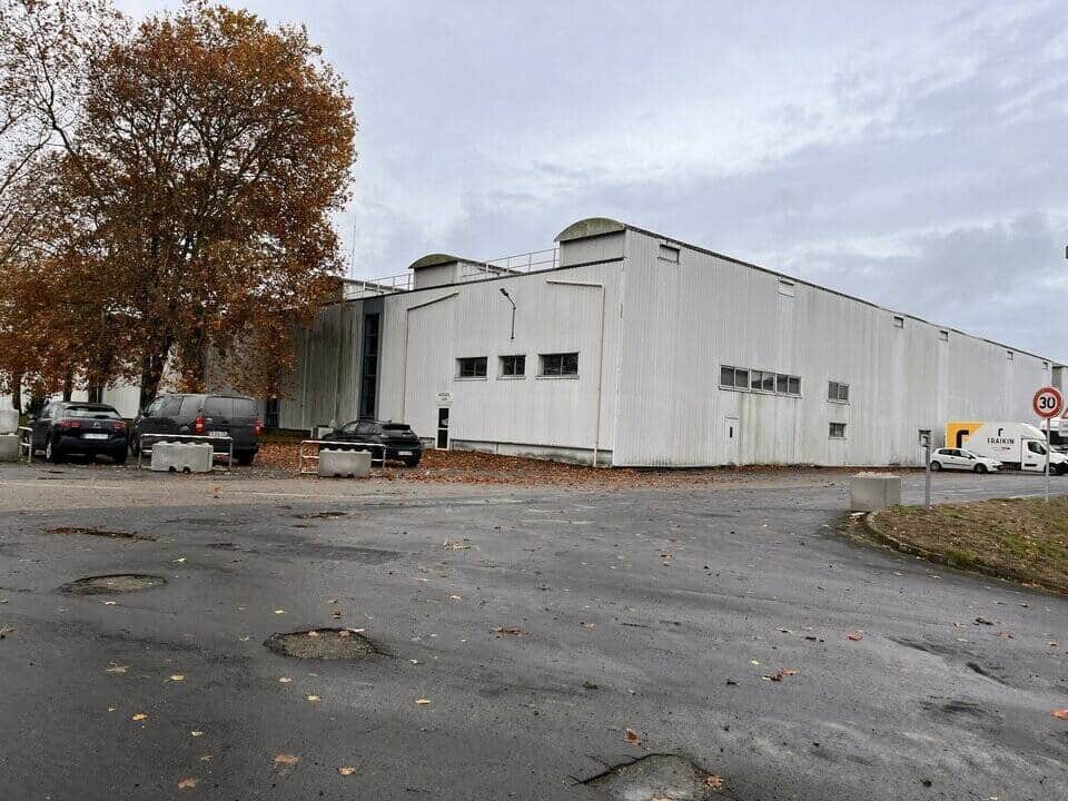 Local commercial · 4150 m² · Location — photo 1