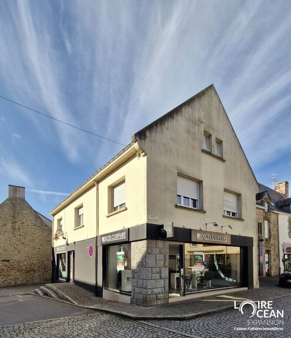 Local commercial · 73 m² · Location — photo 1