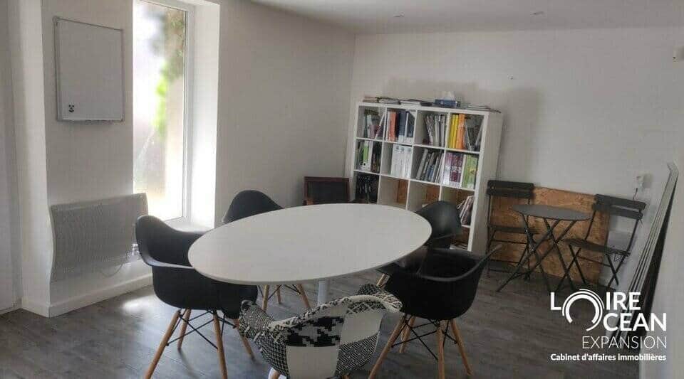 Epicerie · 40 m² · Achat des murs — photo 1