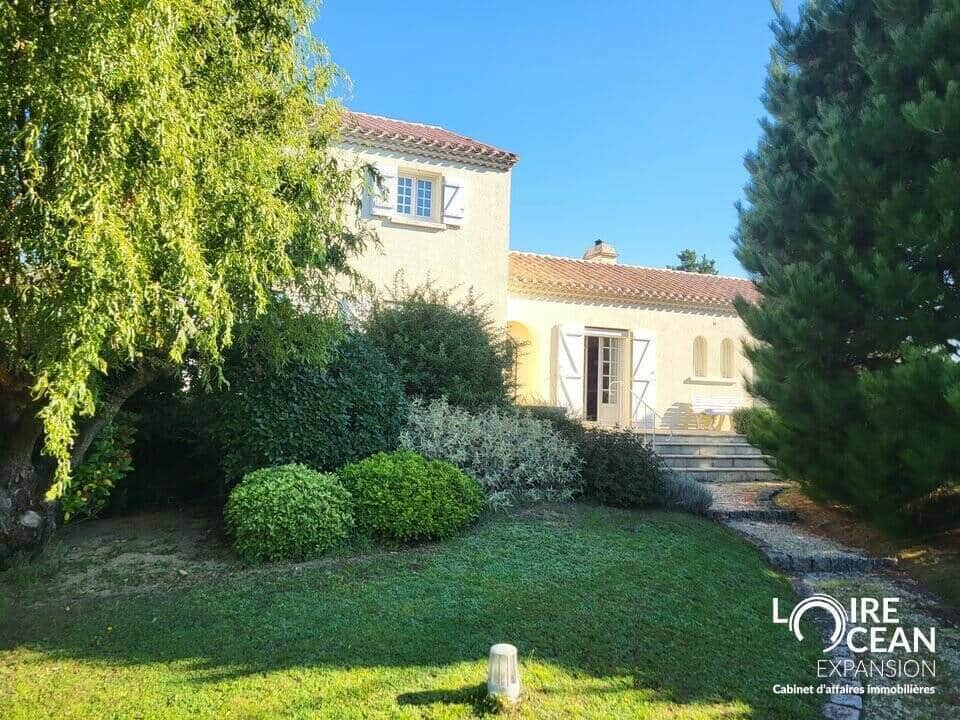 Local commercial · 190 m² · Achat des murs — photo 1
