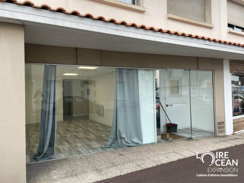 Local commercial · 50 m² · Achat des murs — photo 1
