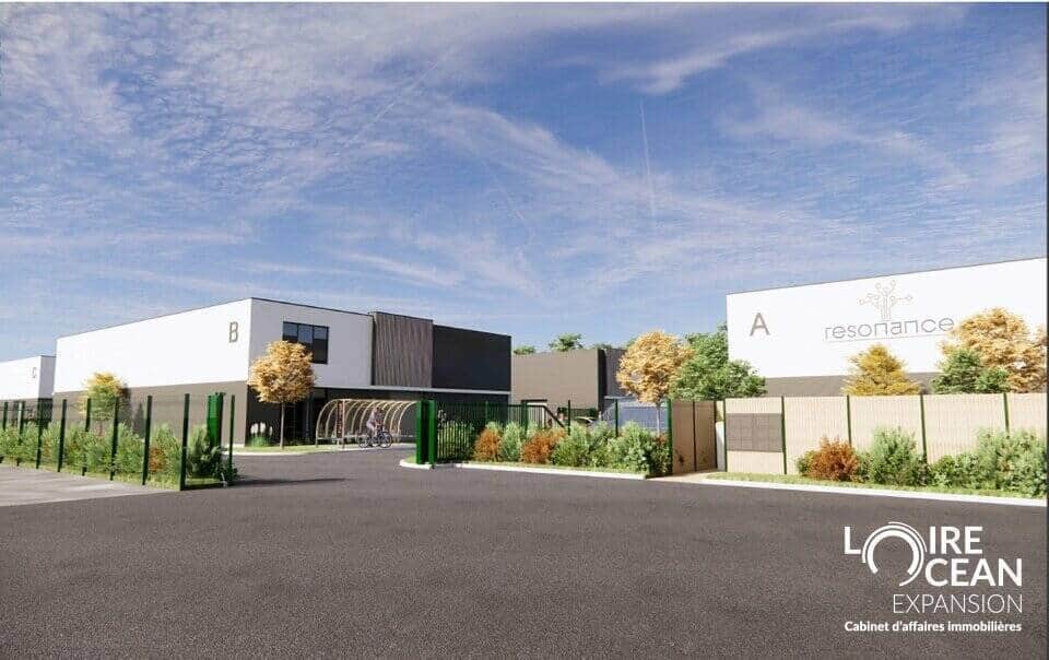 Local commercial · 329 m² · Achat des murs — photo 1