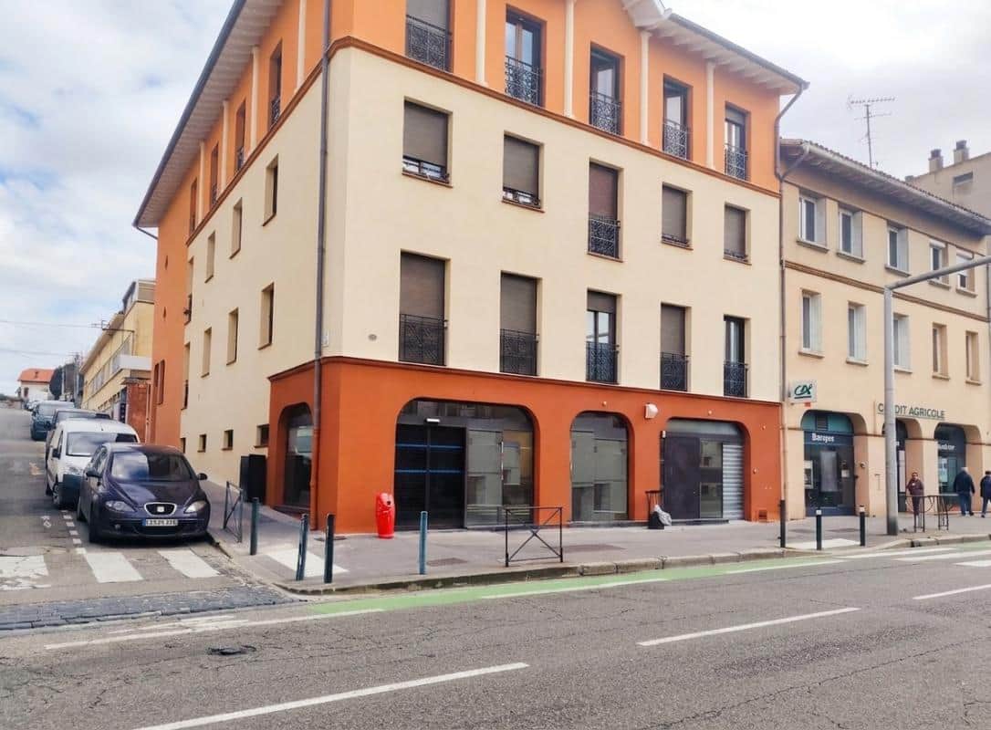 Local commercial · 195 m² · Cession de bail — photo 1