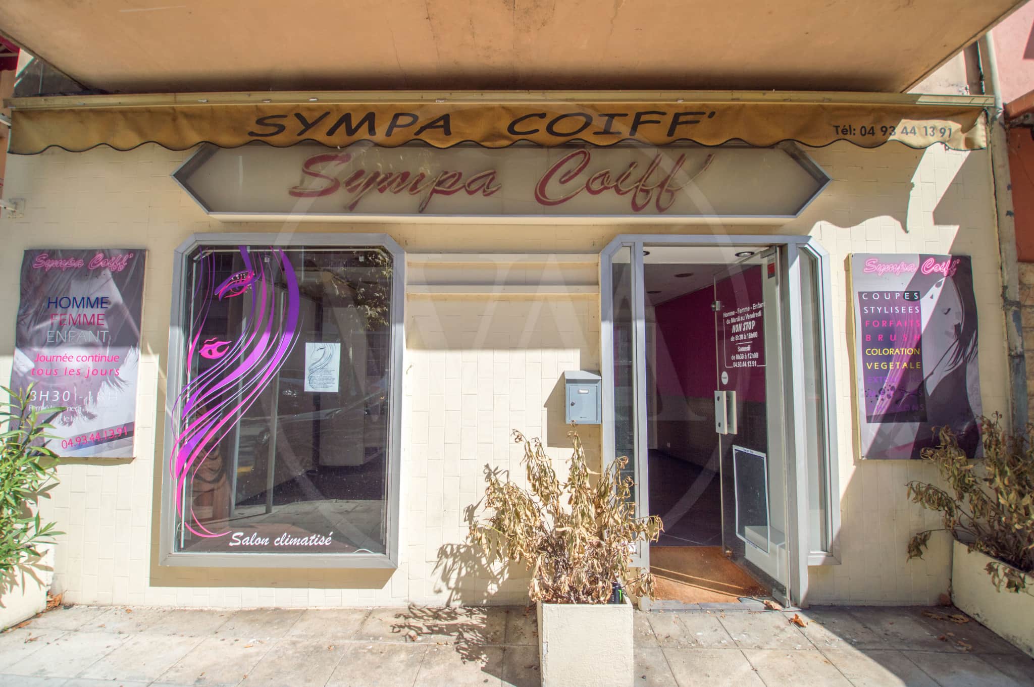 Local commercial · 34 m² · Location — photo 1