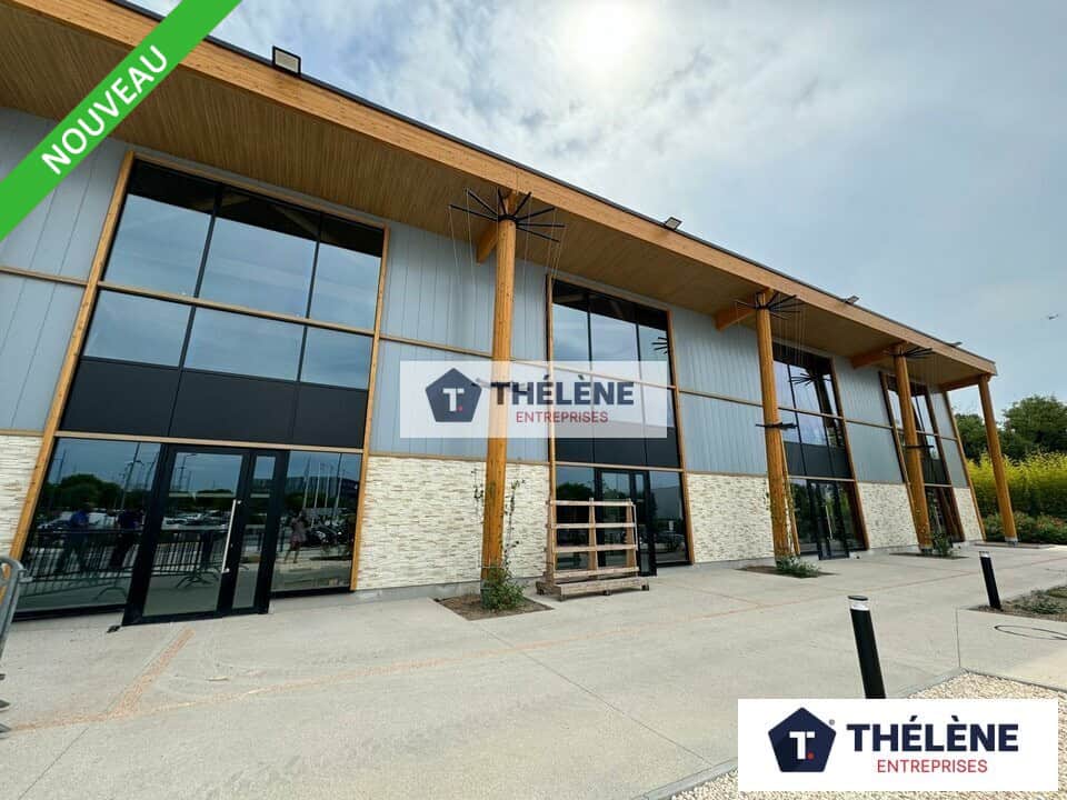 Local commercial · 306 m² · Location — photo 1