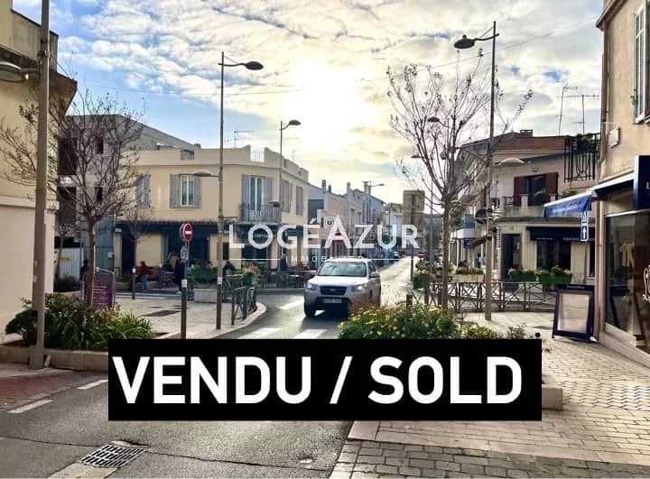 Local commercial · 36 m² · Achat des murs — photo 1