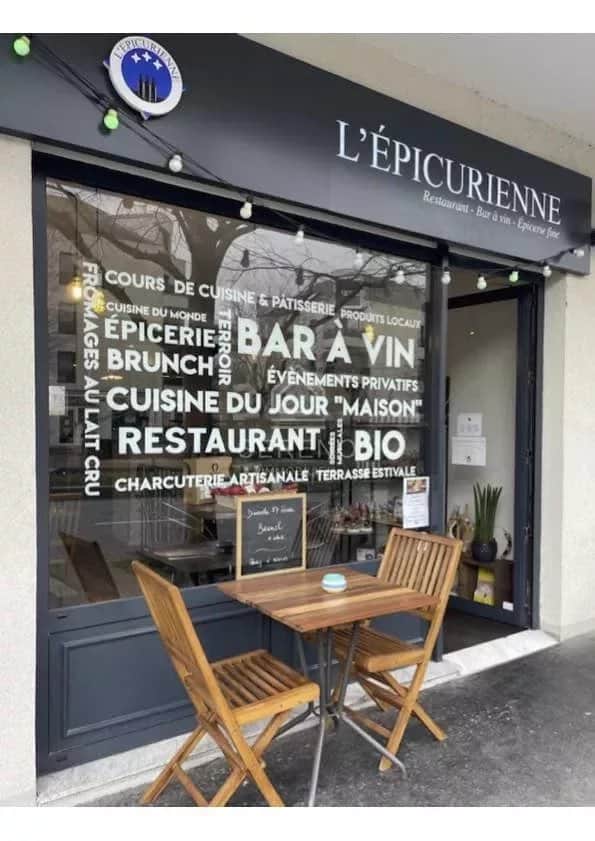 Local commercial · 130 m² · Fonds de commerce — photo 1