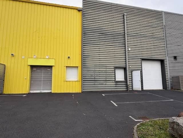 Local commercial · 600 m² · Location — photo 1