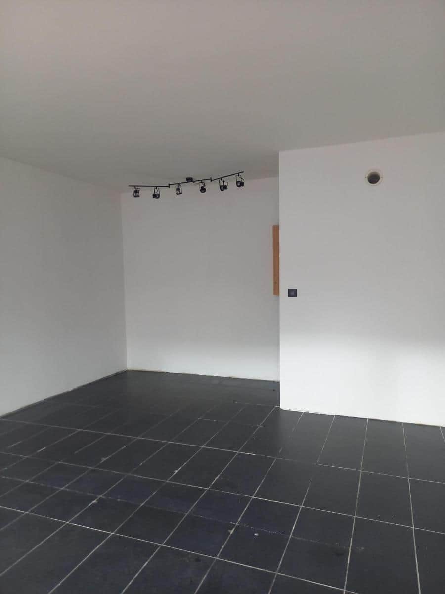 Local commercial · 21 m² · Location — photo 1