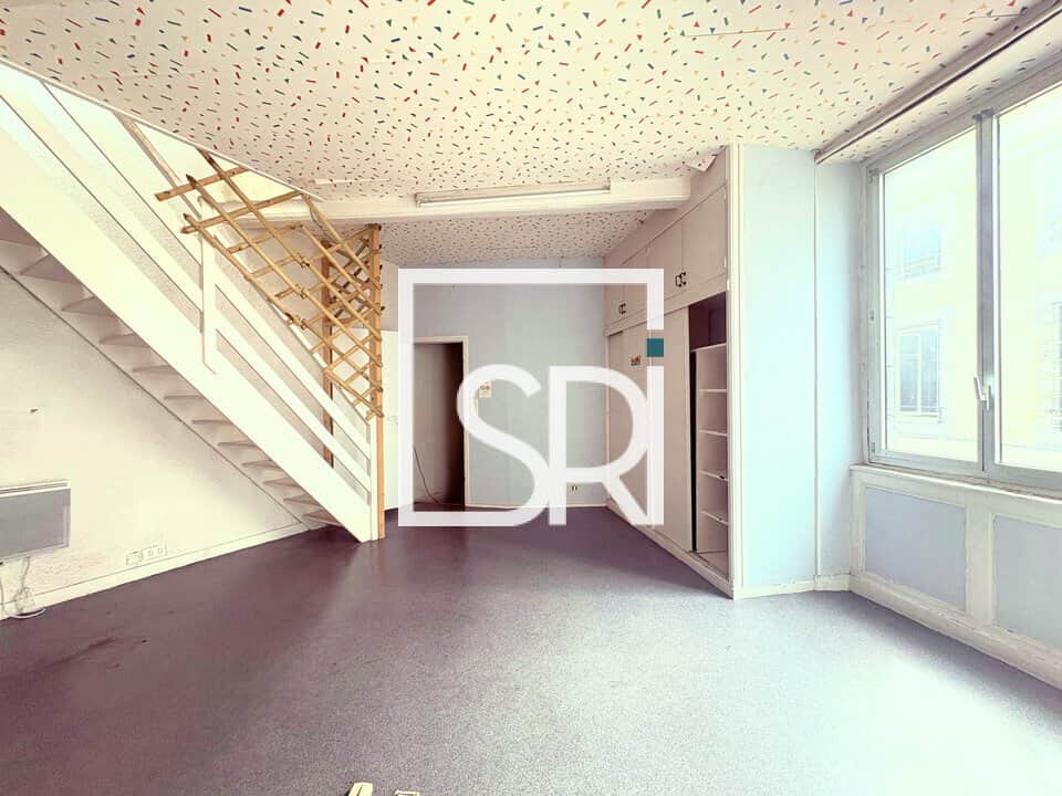 Local commercial · 200 m² · Location — photo 1