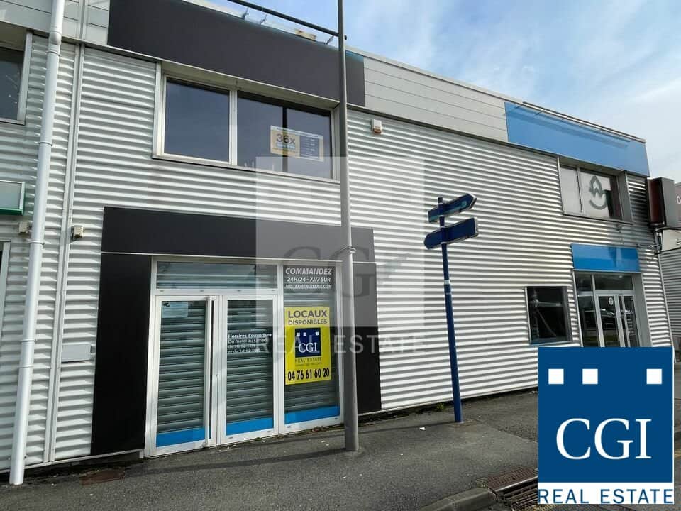 Local commercial · 146 m² · Location — photo 1