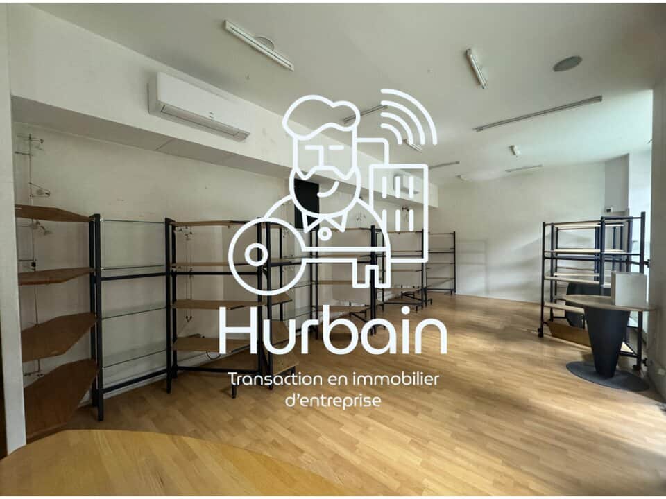 Local commercial · 74 m² · Location — photo 1