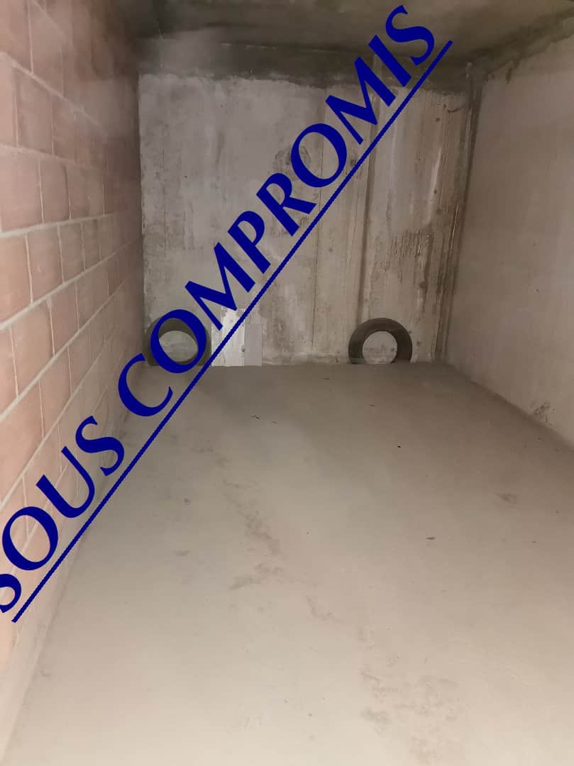 Local commercial · Achat des murs — photo 1