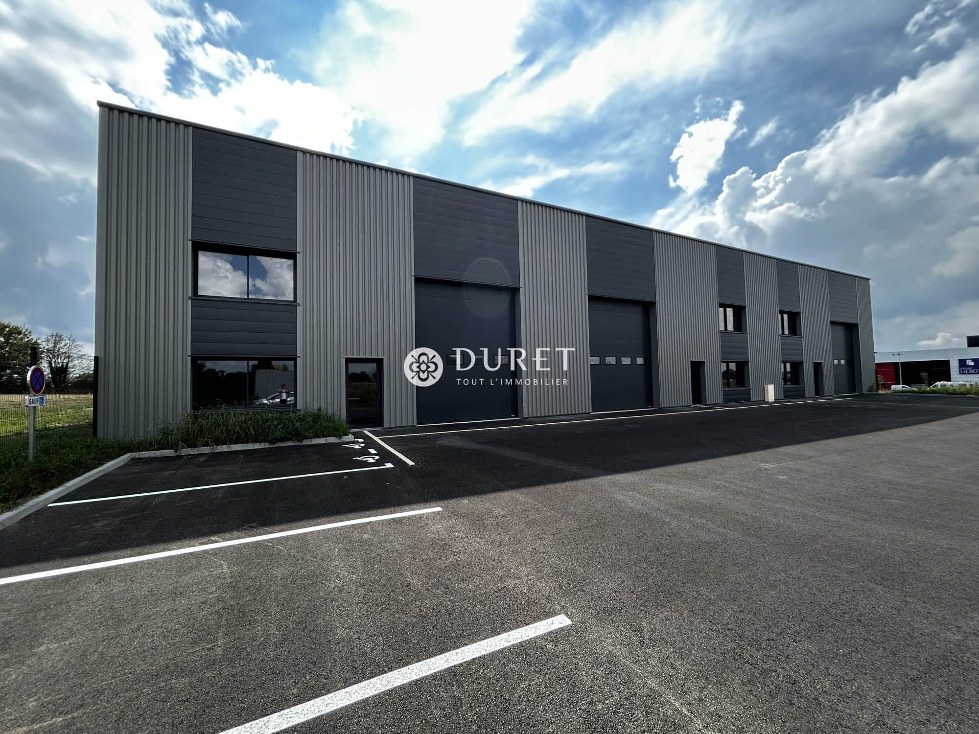 Local commercial · 630 m² · Location — photo 1