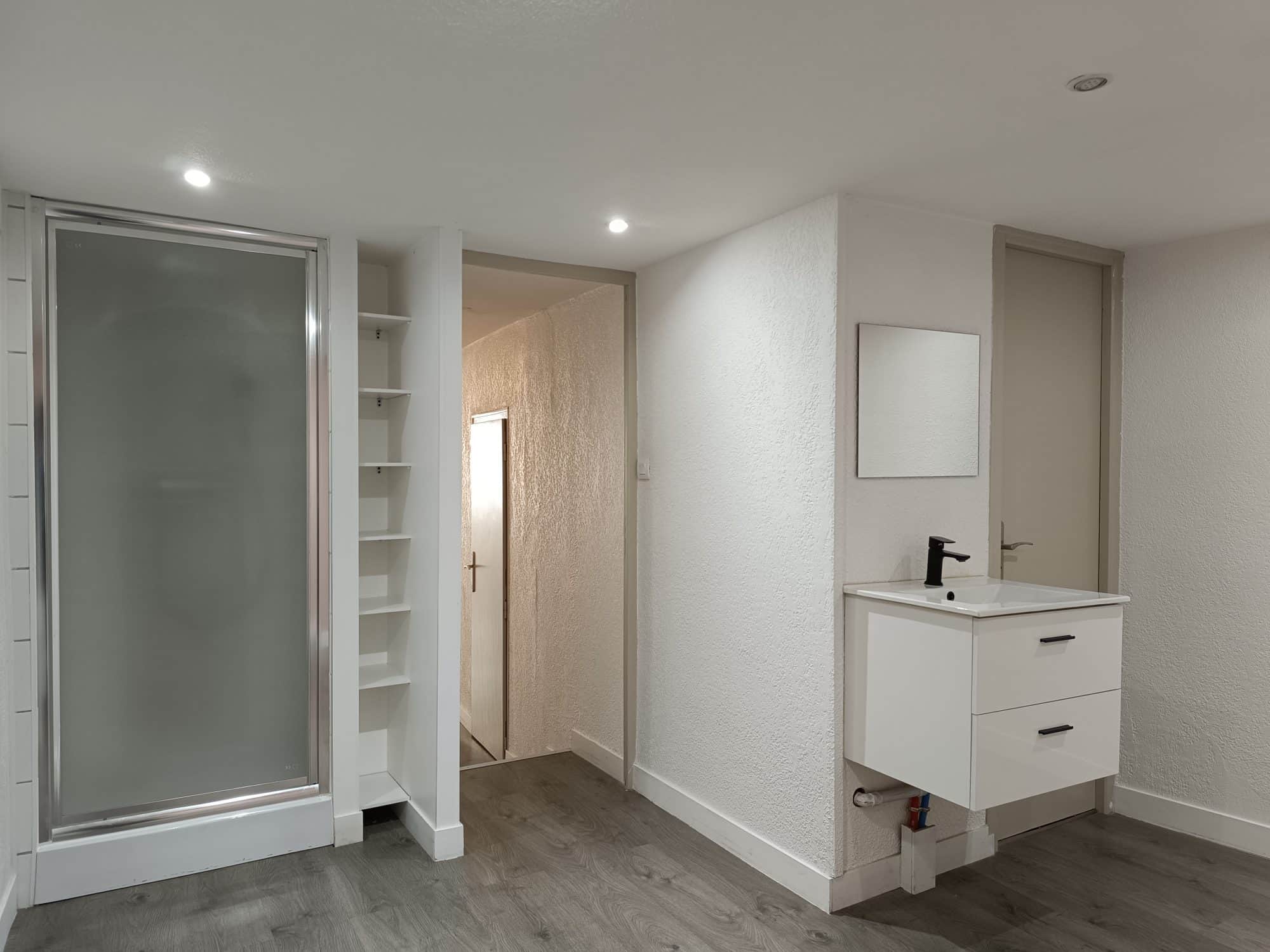 Local commercial · 26 m² · Location — photo 1