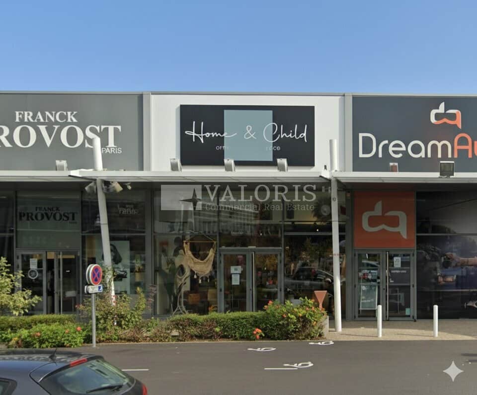 Local commercial · 149 m² · Location — photo 1
