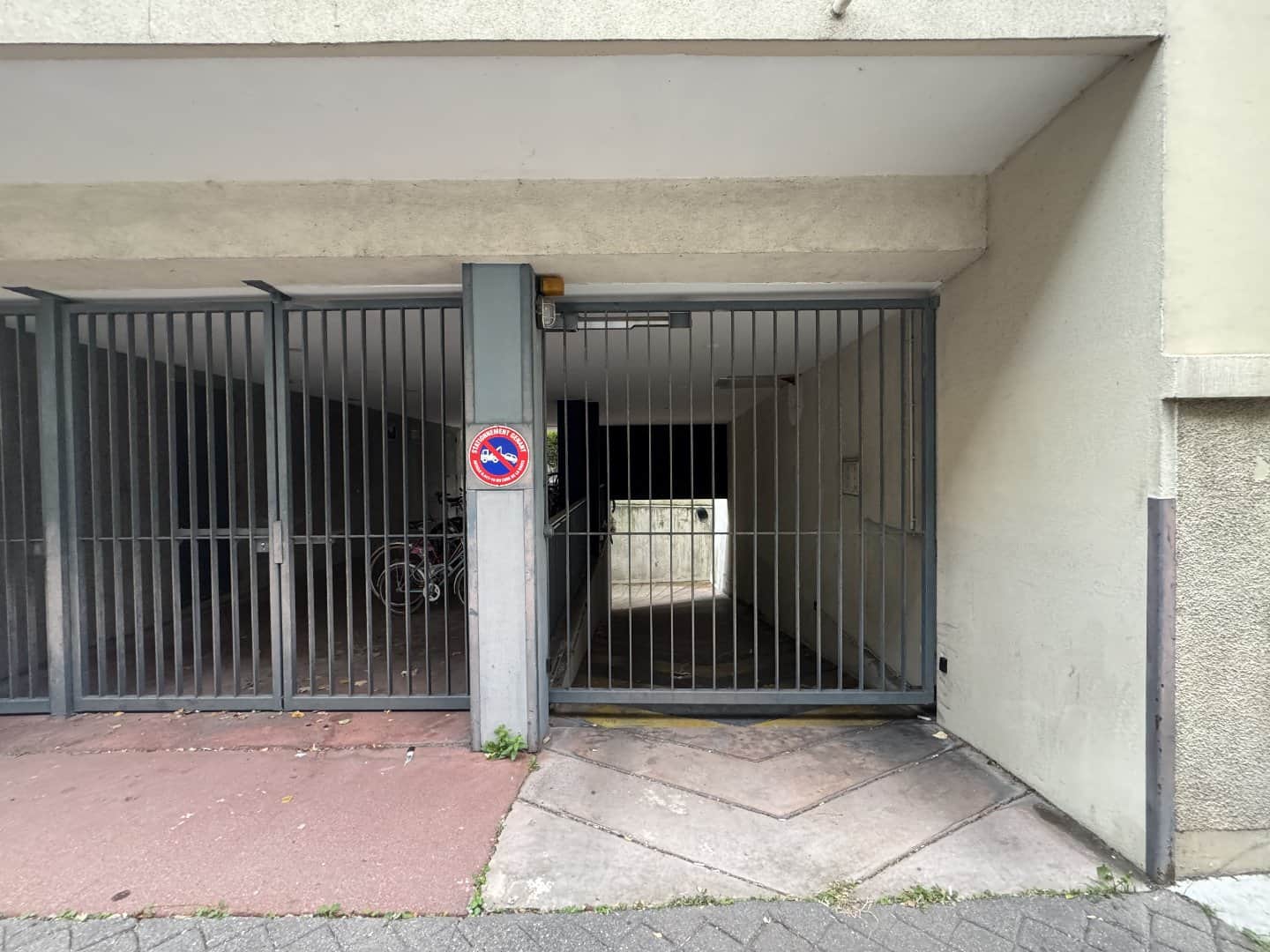 Local commercial · Achat des murs — photo 1