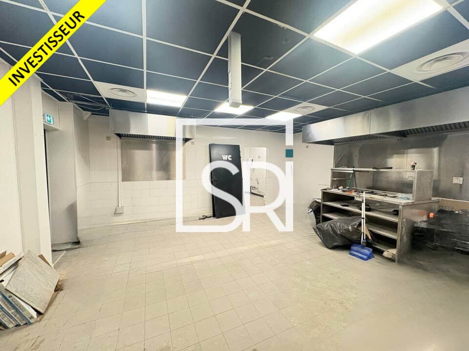 Local commercial · 255 m² · Achat des murs — photo 1