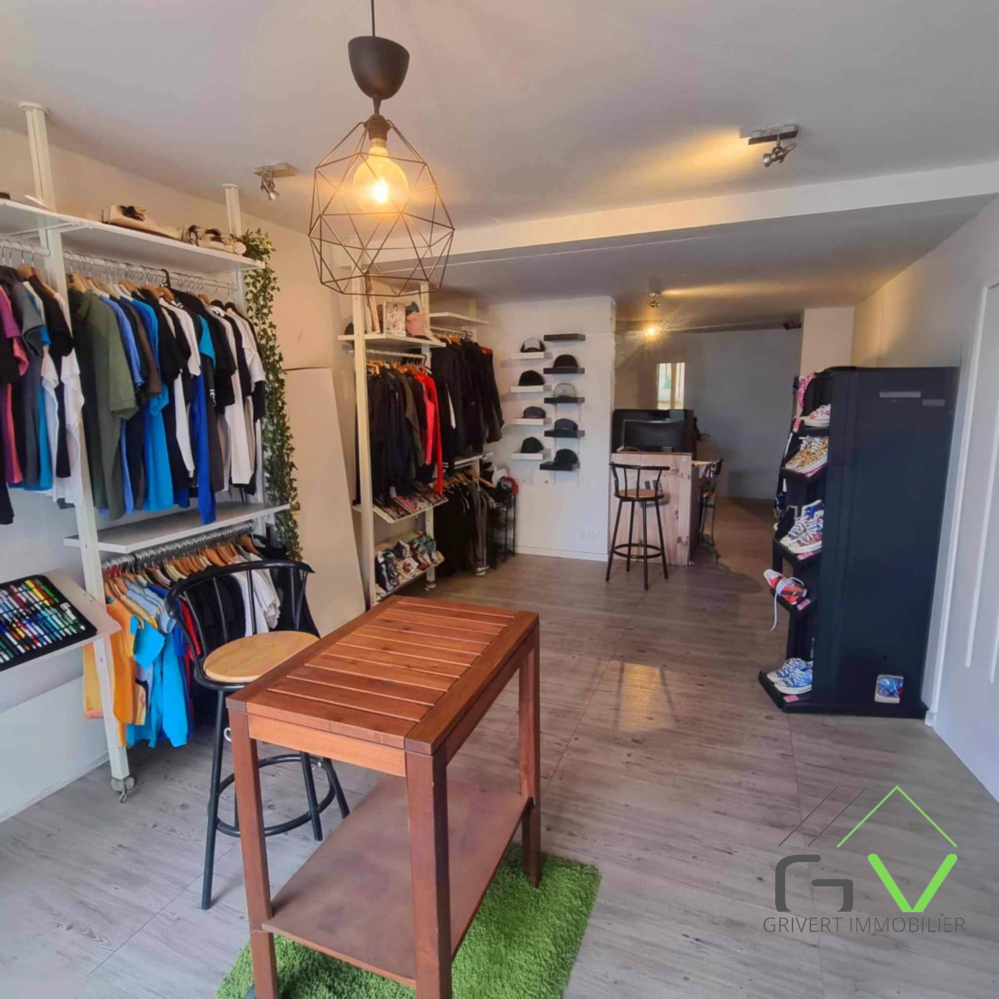 Local commercial · 48 m² · Achat des murs — photo 1