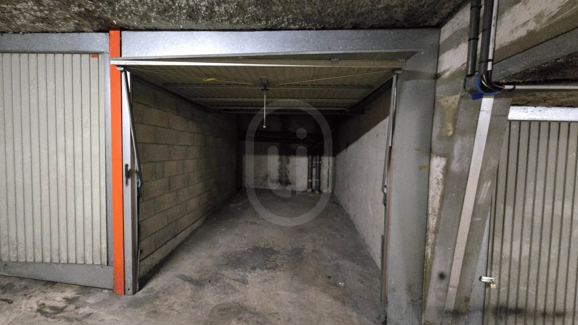 Local commercial · Achat des murs — photo 1