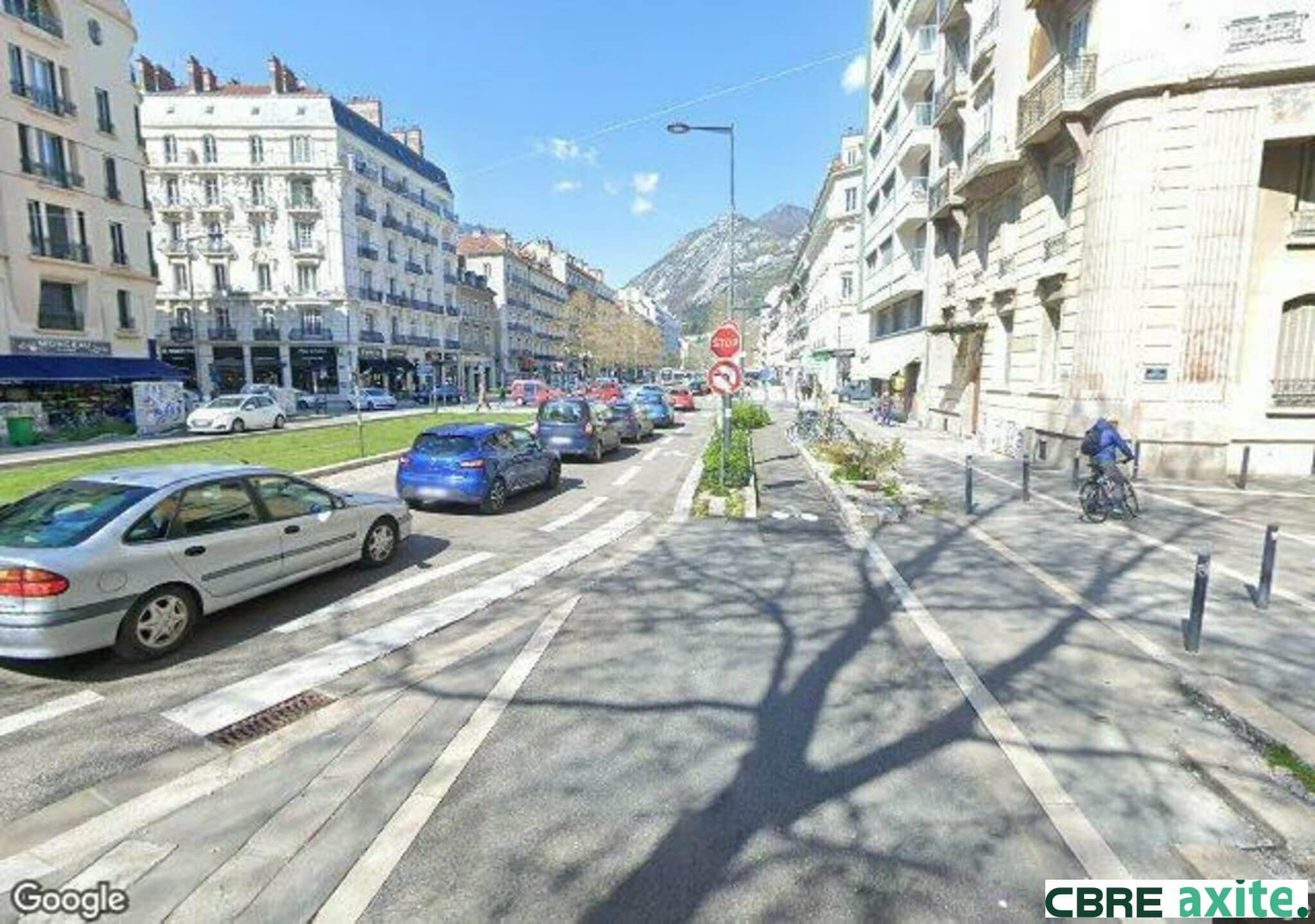 Local commercial · 58 m² · Achat des murs — photo 1