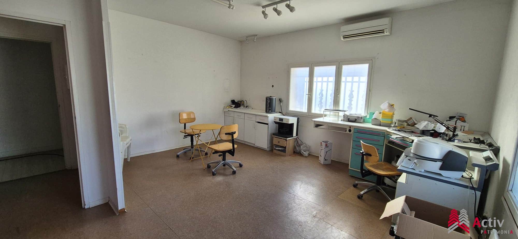 Local commercial · 60 m² · Achat des murs — photo 1