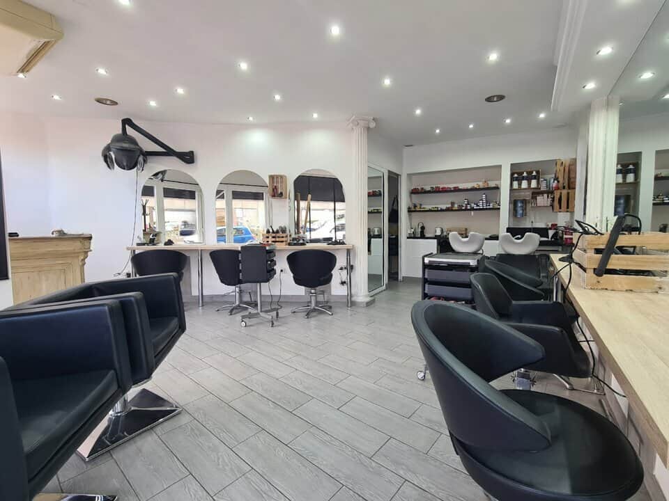 Local commercial · 55 m² · Location — photo 1