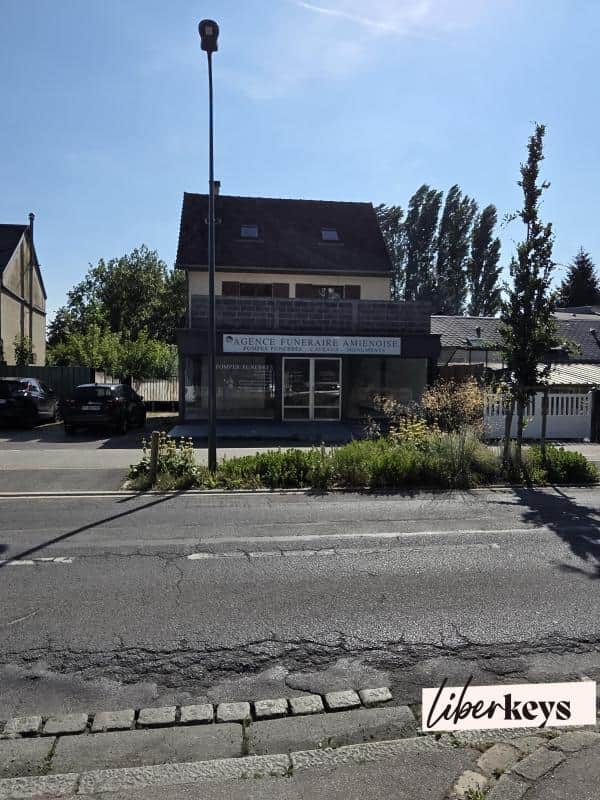 Local commercial · 130 m² · Fonds de commerce — photo 1