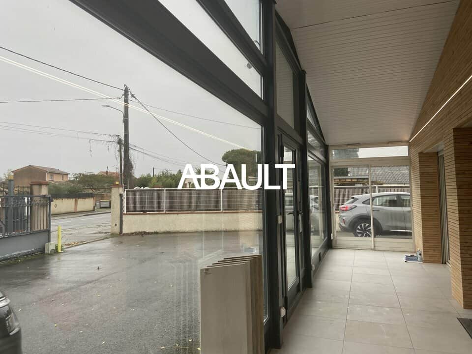 Local commercial · 120 m² · Achat des murs — photo 1