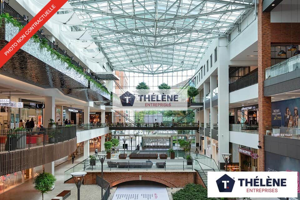 Local commercial · 151 m² · Location — photo 1