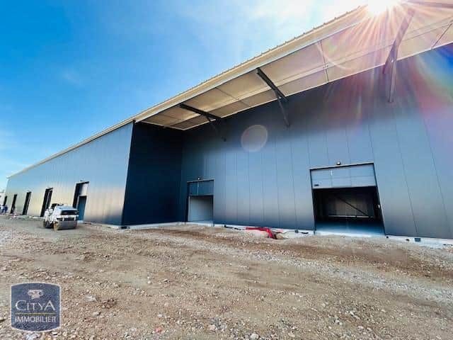 Local commercial · 200 m² · Location — photo 1