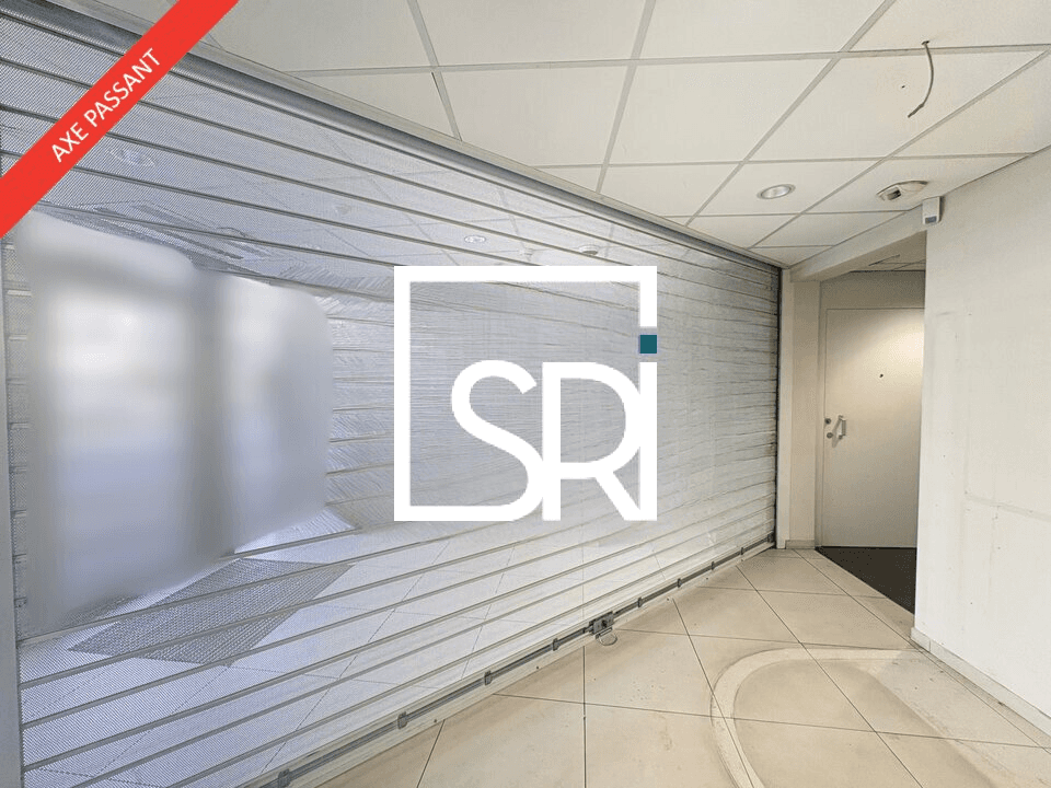 Local commercial · 141 m² · Location — photo 1