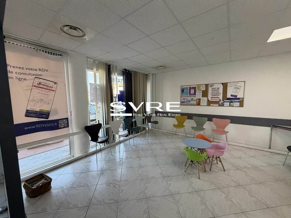 Local commercial · 175 m² · Location — photo 1