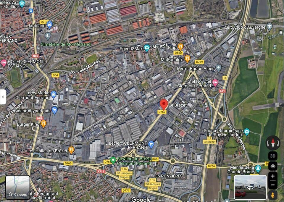 Local commercial · 1238 m² · Location — photo 1