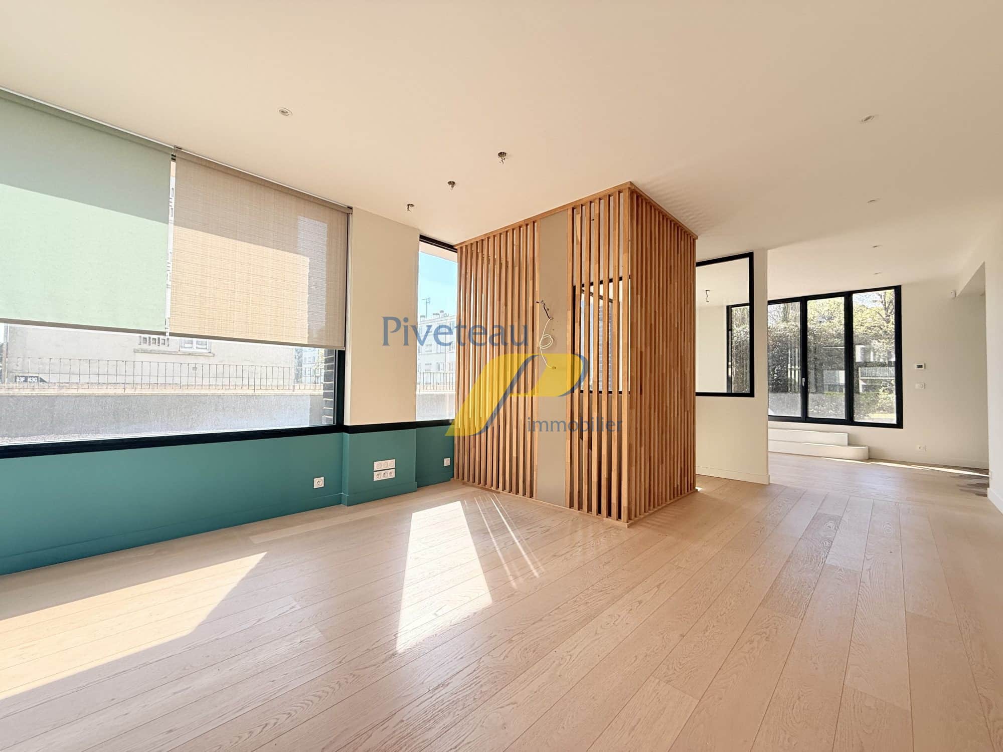Local commercial · 113 m² · Achat des murs — photo 1