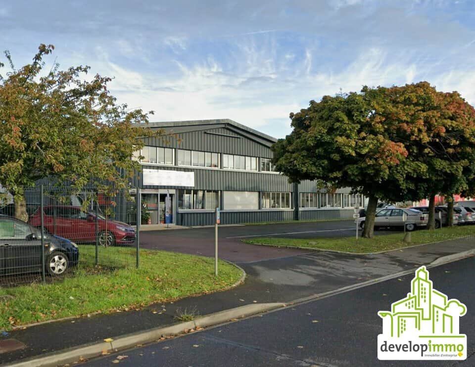 Local commercial · 1812 m² · Location — photo 1
