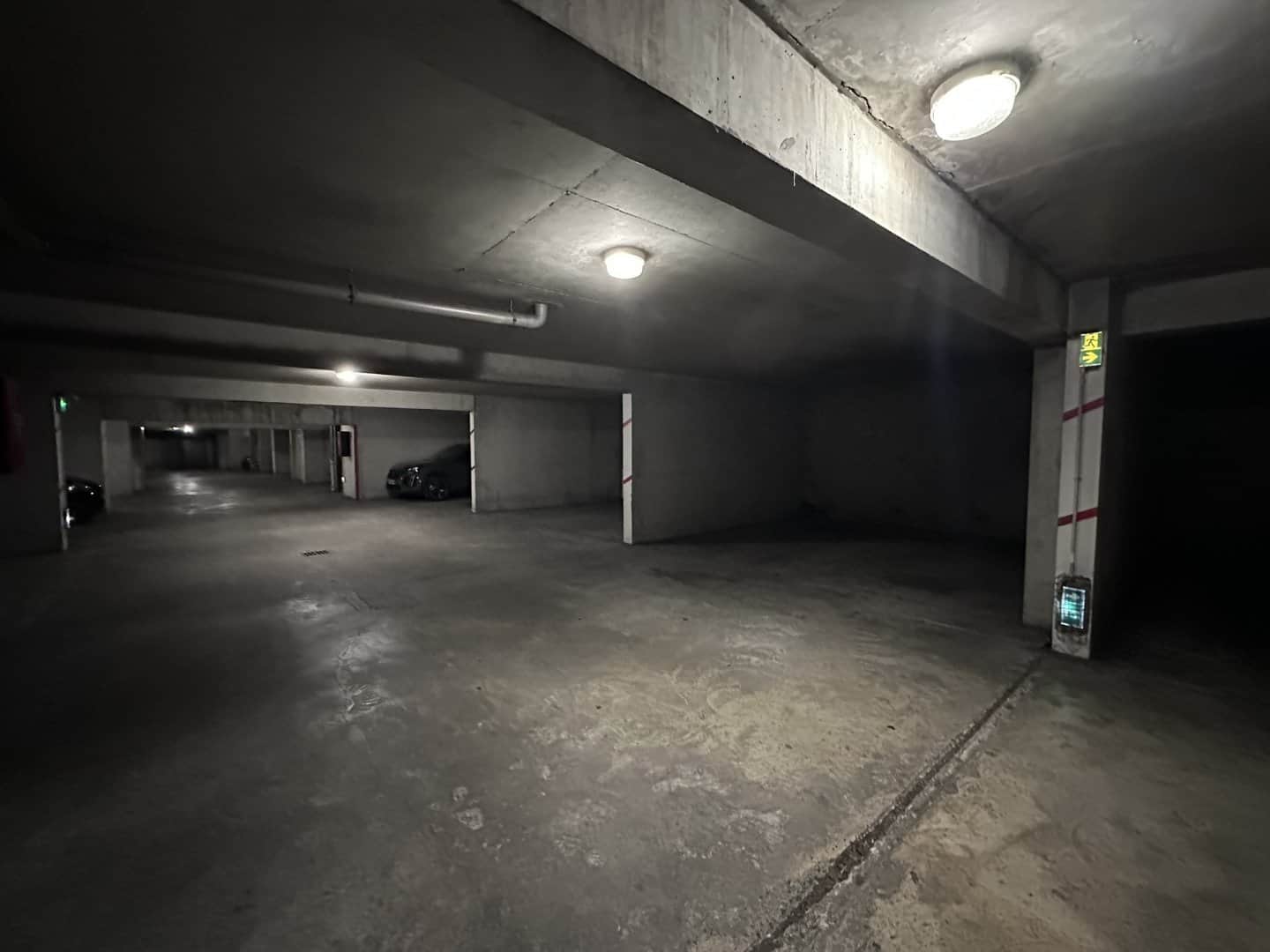 Local commercial · Location — photo 1