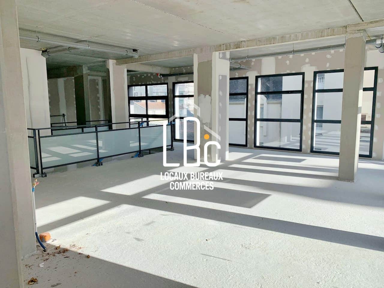 Local commercial · 188 m² · Achat des murs — photo 1
