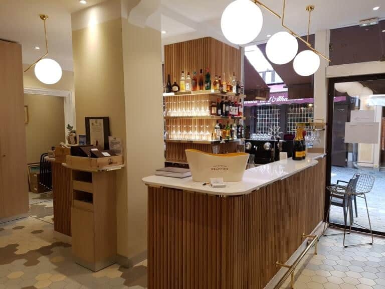Local commercial · 150 m² · Fonds de commerce — photo 1