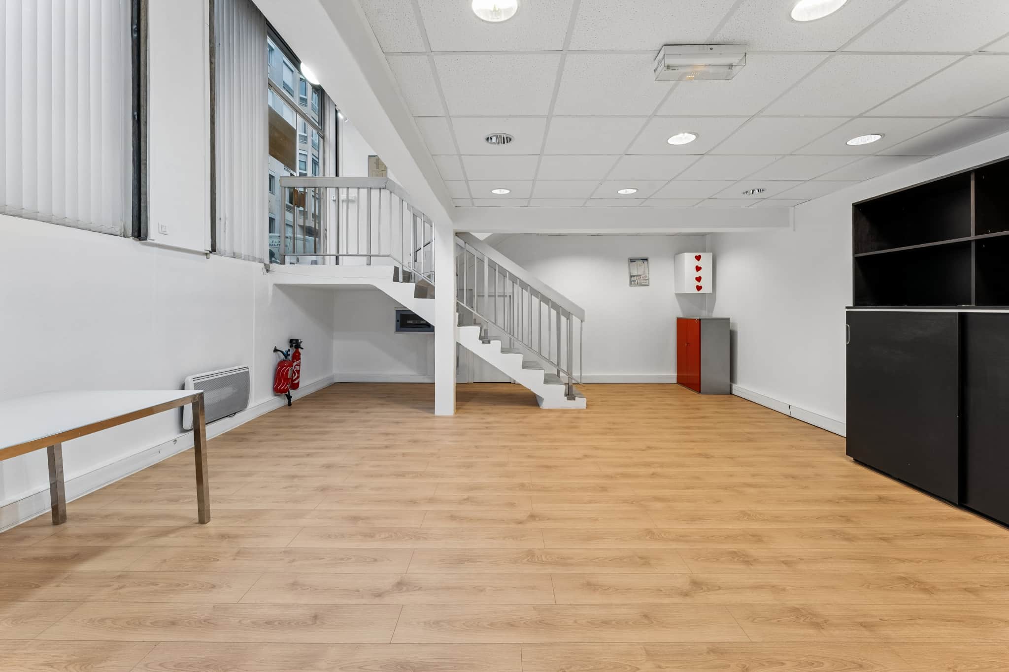 Local commercial · 67 m² · Location — photo 1