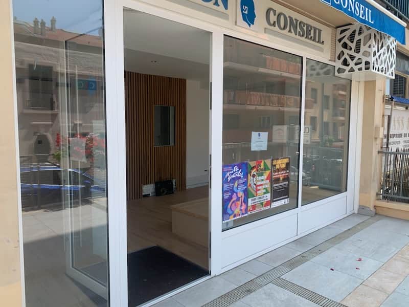 Local commercial · 29 m² · Location — photo 1