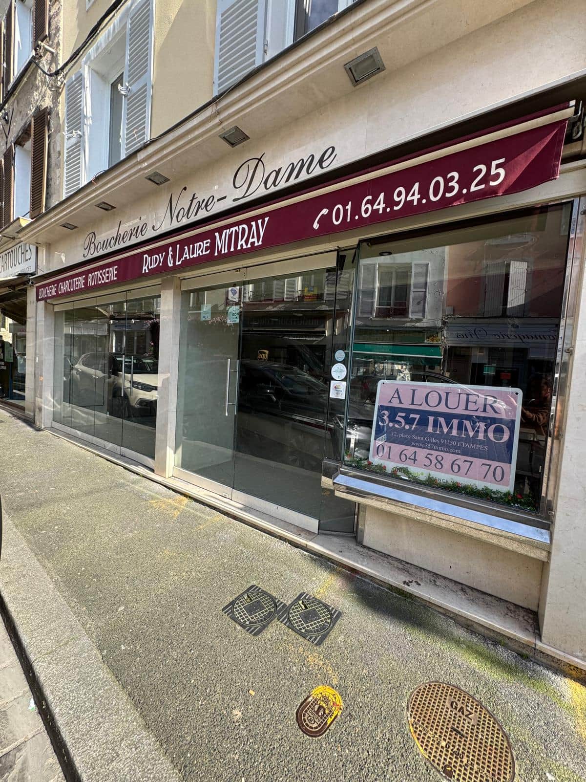 Local commercial · 68 m² · Location — photo 1