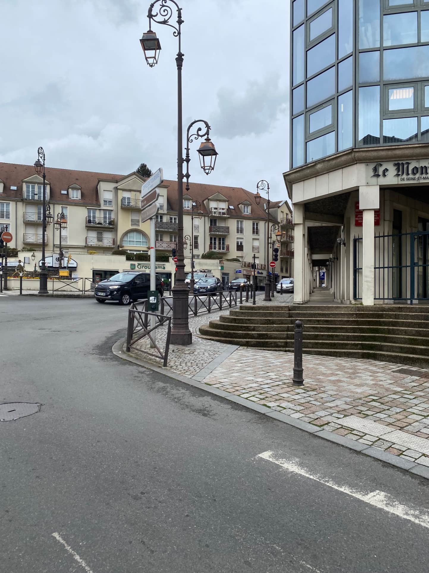 Local commercial · 150 m² · Achat des murs — photo 1