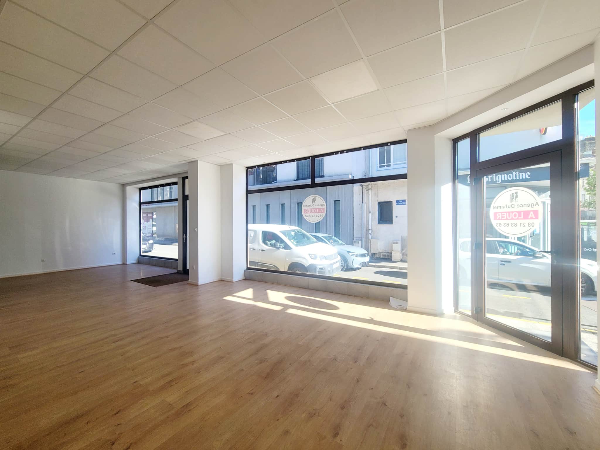 Local commercial · 100 m² · Location — photo 1