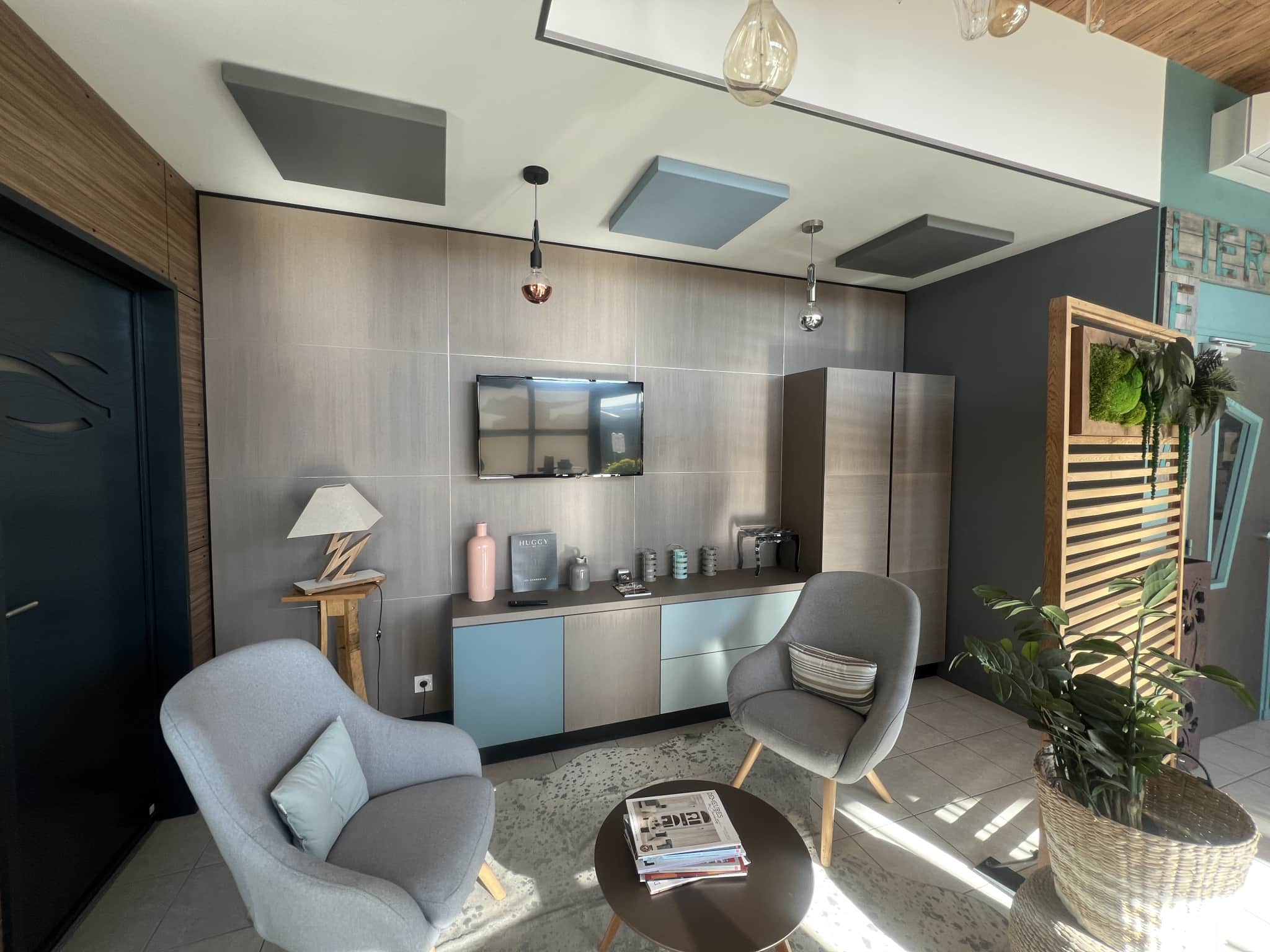 Local commercial · 1296 m² · Location — photo 1